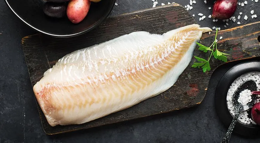 Морская рыба с белым мясом почти идеально подходит для жарки