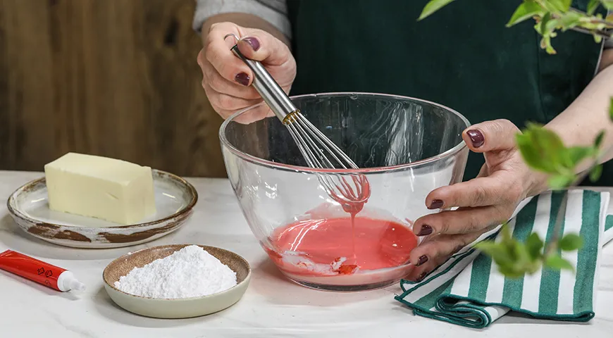 Плюс красителей на глицериновой основе в том, что они не меняют консистенцию продукта