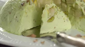 Рецепты с овощами, молочной продукцией и миндалём