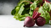 Почему свеклу не стоит есть перед сдачей крови и когда она принесет пользу — рассказывает врач-диетолог