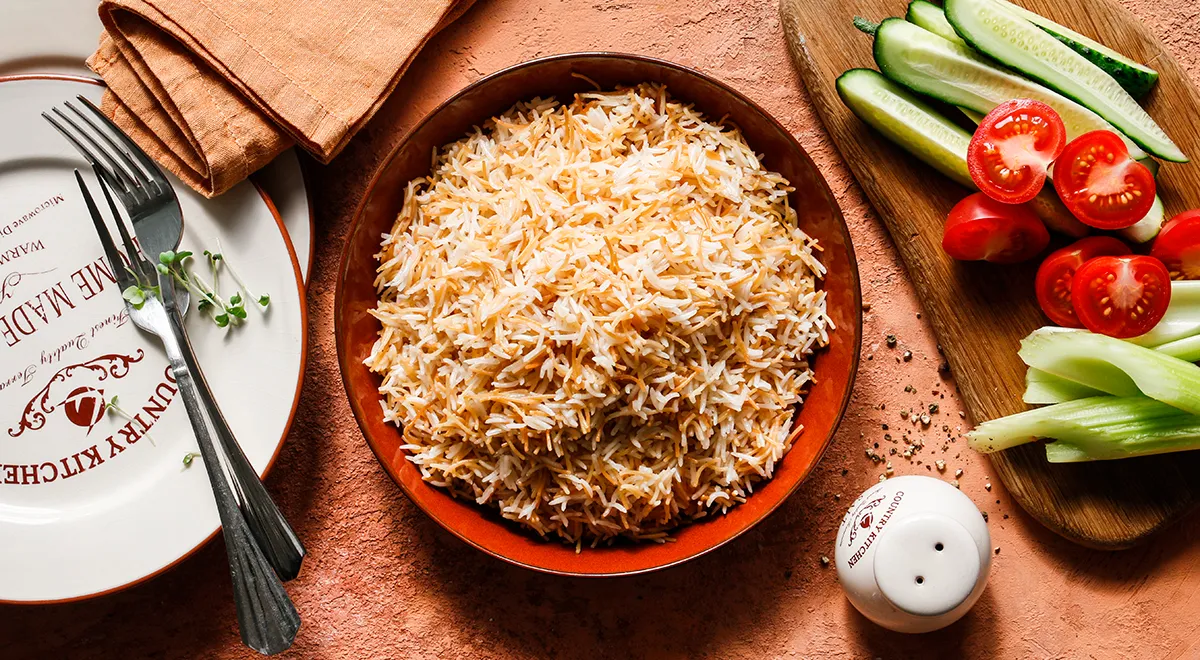 Рис по-турецки с вермишелью на сковороде