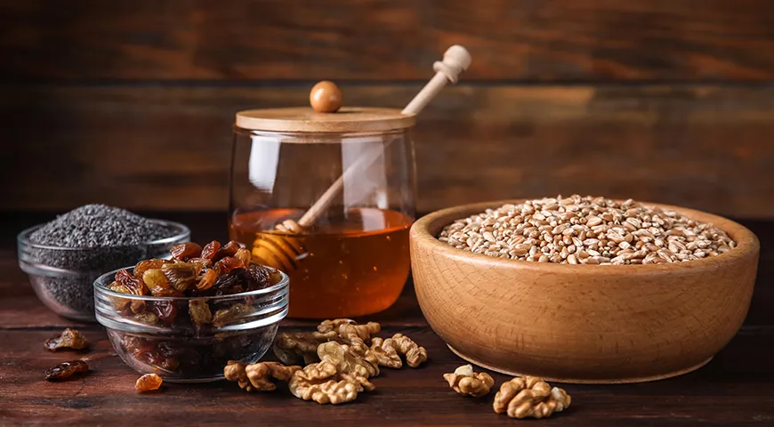 Наши предки варили кутью из пшеницы, прошедшей специальную обработку.