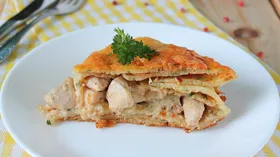 Блинчатый пирог с курицей