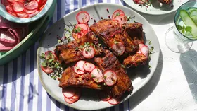 Рецепты с мясом, соусами и редисом