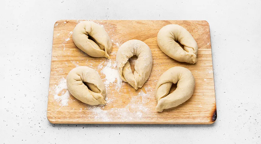 Пышные плюшки на кефире