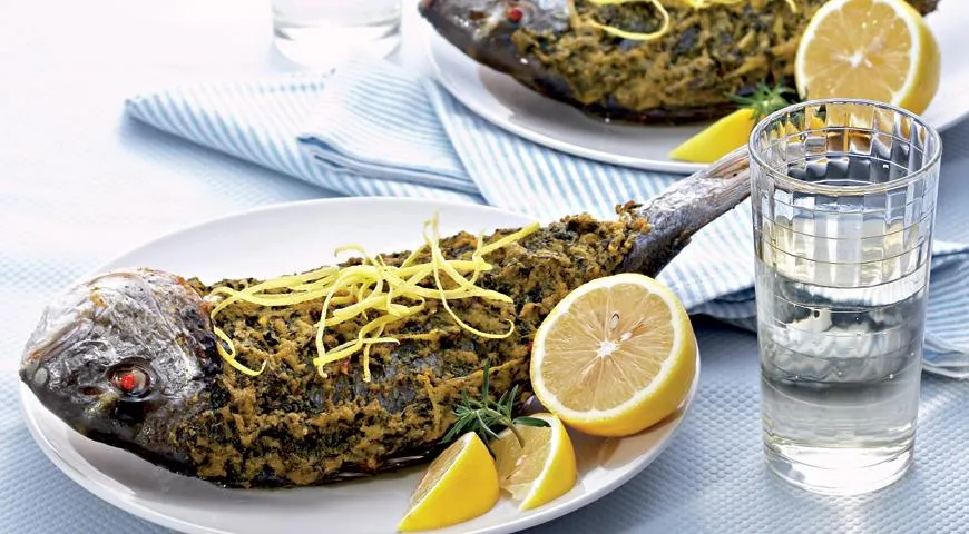 Дорада со шпинатом