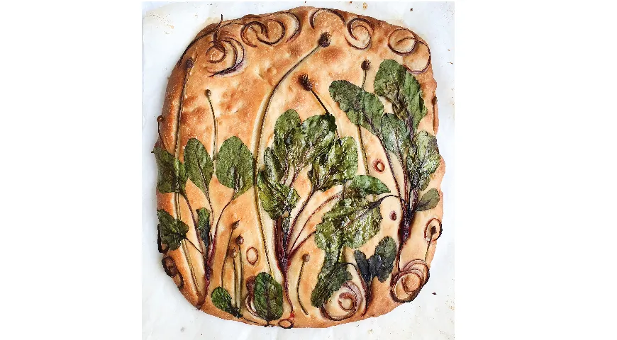 Пирог со свекольной ботвой в стиле фокачча-арт от Эльжбеты Монкевич после выпекания, #focacciaart