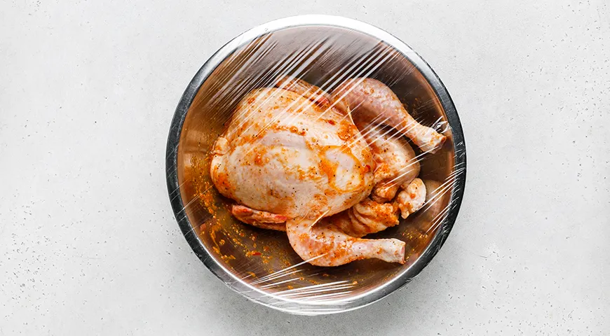 Курица в духовке целиком с хрустящей корочкой