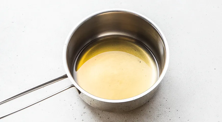 Куриные крылышки в пиве на сковороде