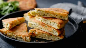 Рецепты с мукой пшеничной, молоком и рассольными сырами