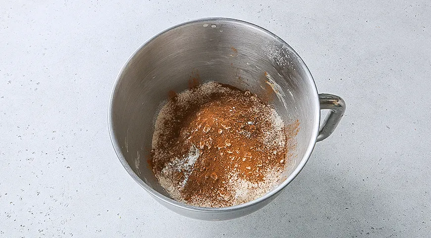 Яблочные пончики