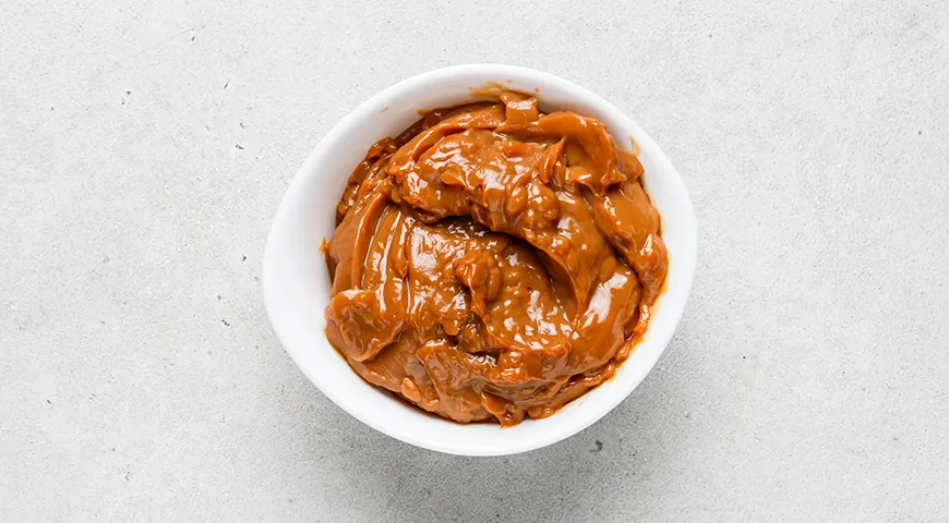 Сметанный крем с вареной сгущенкой