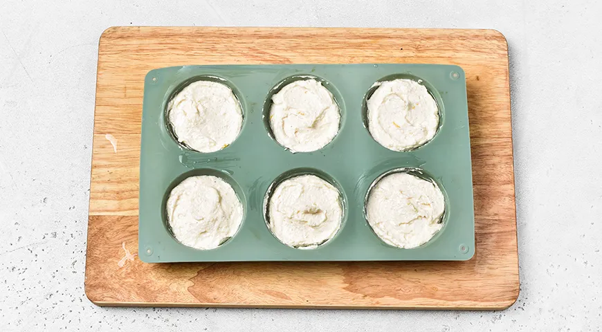 Пышные сырники с манкой (в духовке)