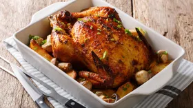 Сколько запекать курицу в духовке	