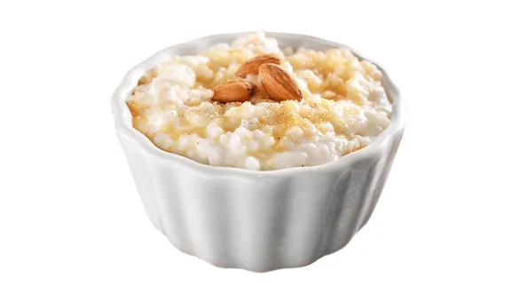 Рисовая каша на молоке для завтрака