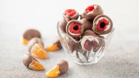 Как сделать малину в шоколаде дома — трендовый десерт всегда будет под рукой