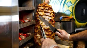 Шаурму-убийцу ищут в Москве