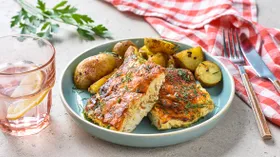 Куриная грудка в сметанно-яичной заливке в духовке