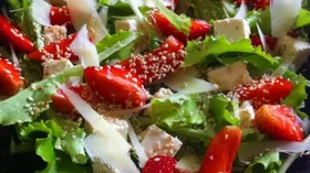 Рецепты с сырами, ягодами и маслом оливковым