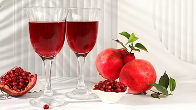 Гранатовое вино: как выбрать, с чем пить и что делает его уникальным