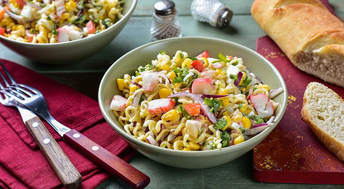 Салат из лапши быстрого приготовления