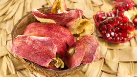 Гранатовые корки: польза, вред и простые способы применения