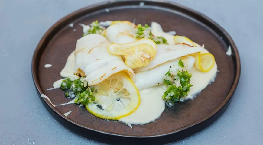 Деловые обеды со смыслом в SimpleWine&Bar и SimpleWine&Kitchen