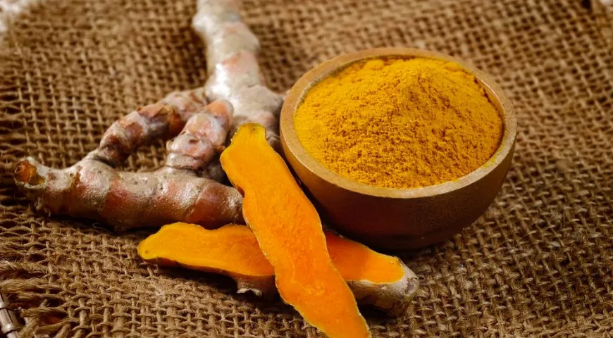 Куркумин в составе специи способствует повышению чувсвительности клеток к инсулину, что позитивно влияет на обменные процессы