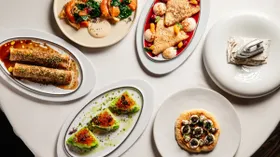 Масленица в ресторанах Москвы: где есть блины на предстоящей неделе