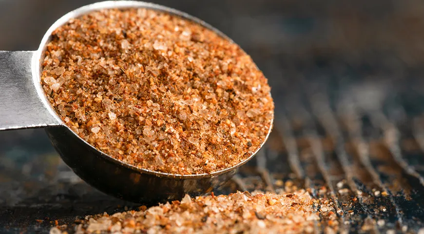 Каджунская смесь — пикантный сухой маринад, который сделает запеченную курицу соблазнительно вкусной и ароматной

