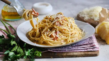 Как приготовить пасту карбонару