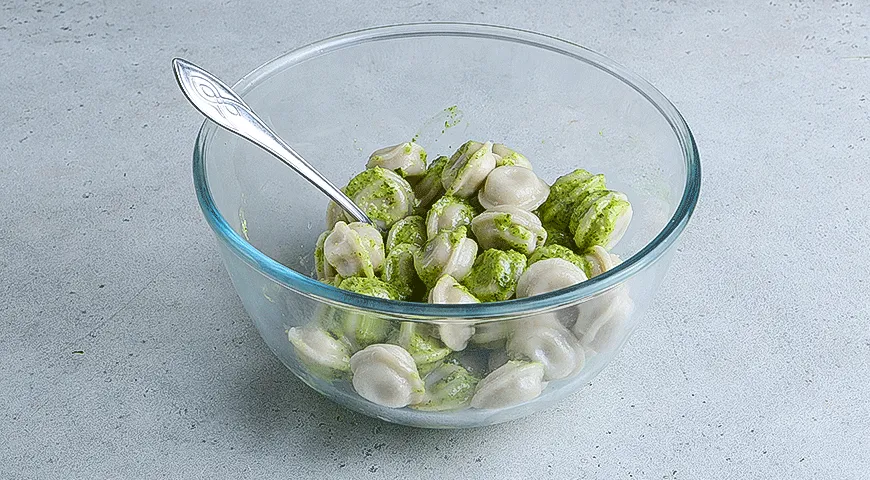 Закусочные шашлычки с пельменями