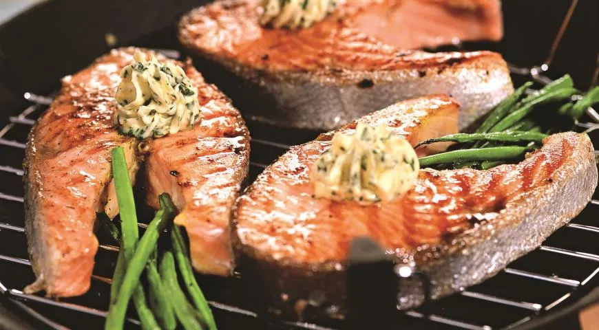 Выходные на природе: меню с лососем на гриле