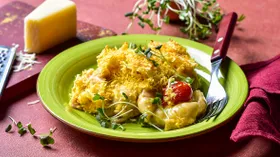 Запеканка из макарон с беконом и сыром