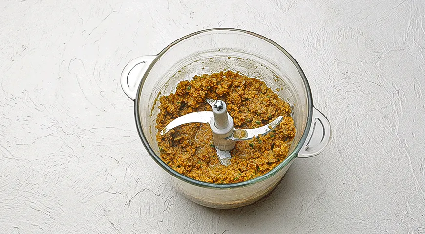 Сатей с арахисовым соусом