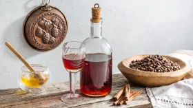 Настойка на кедровых орешках на самогоне