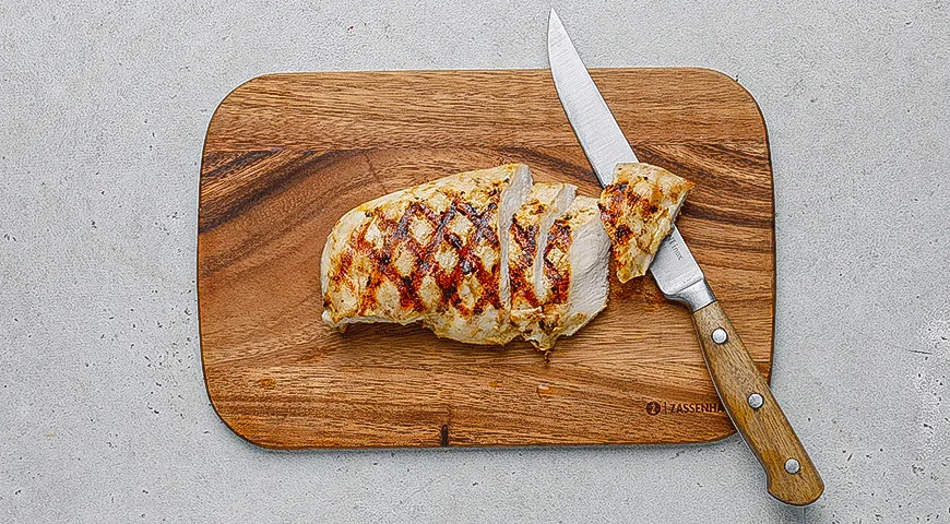 Спагетти с курицей на гриле