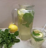 Домашний лимонад с лимоном и мятой