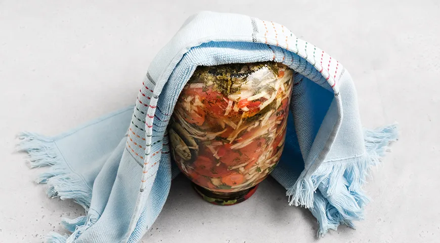 Салат “Кубанский” на зиму с капустой и огурцами