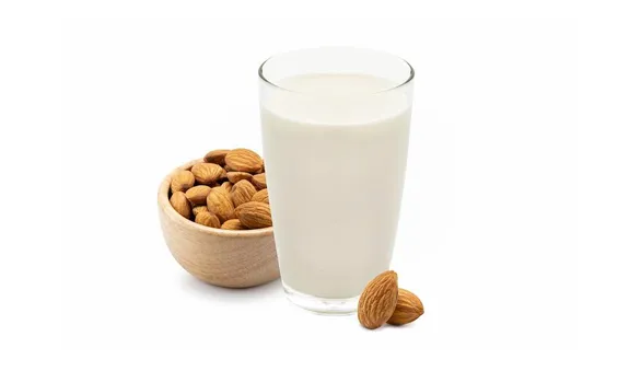 Миндальное молоко