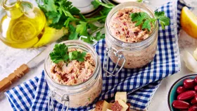 Постные паштеты и риеты: 12 быстрых и сытных идей на каждый день