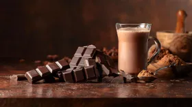 Ученые нашли способ управлять вкусом шоколада с помощью микробов