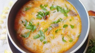 Овощной суп с шампиньонами и плавленным сыром