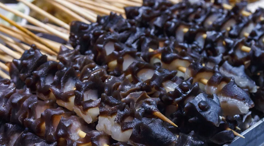 Рекомендуемая суточная норма потребления трепанга для взрослых составляет 80–150 граммов