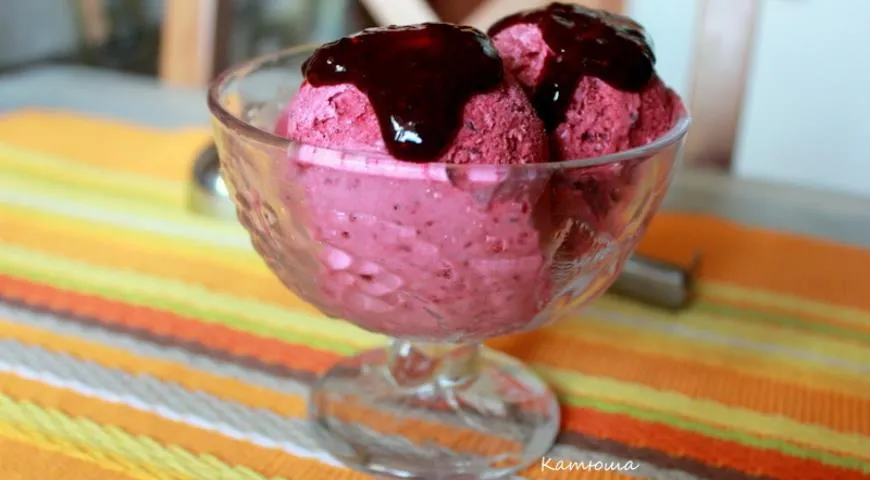 Рецепт ягодного мороженого