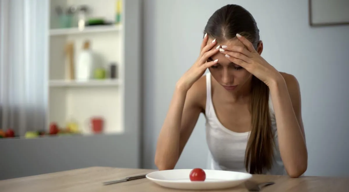 Врач рассказала, как однодневные голодания могут нанести вред организму  