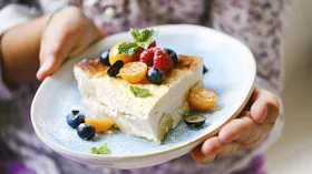 Рецепты с яйцом куриным, ягодами и бананом