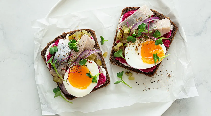 Любой бутерброд можно обогатить маслом печени трески