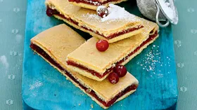 Рецепты на Новый год с яйцом куриным и клюквой