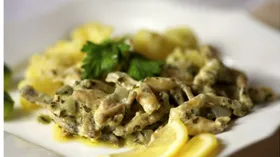 Рецепты с чесноком, сметаной и вином